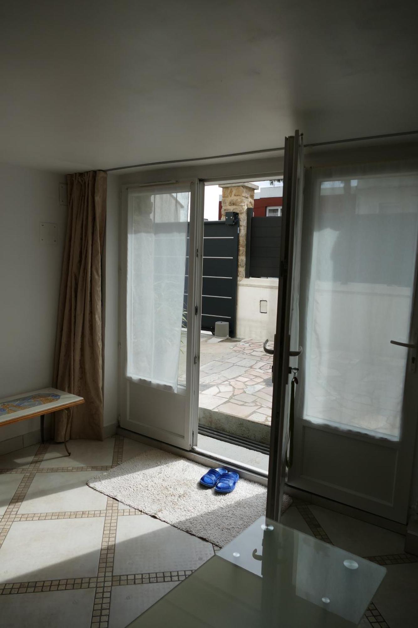 فونْتُنايْ سو بوا Chalet De Paris المظهر الخارجي الصورة