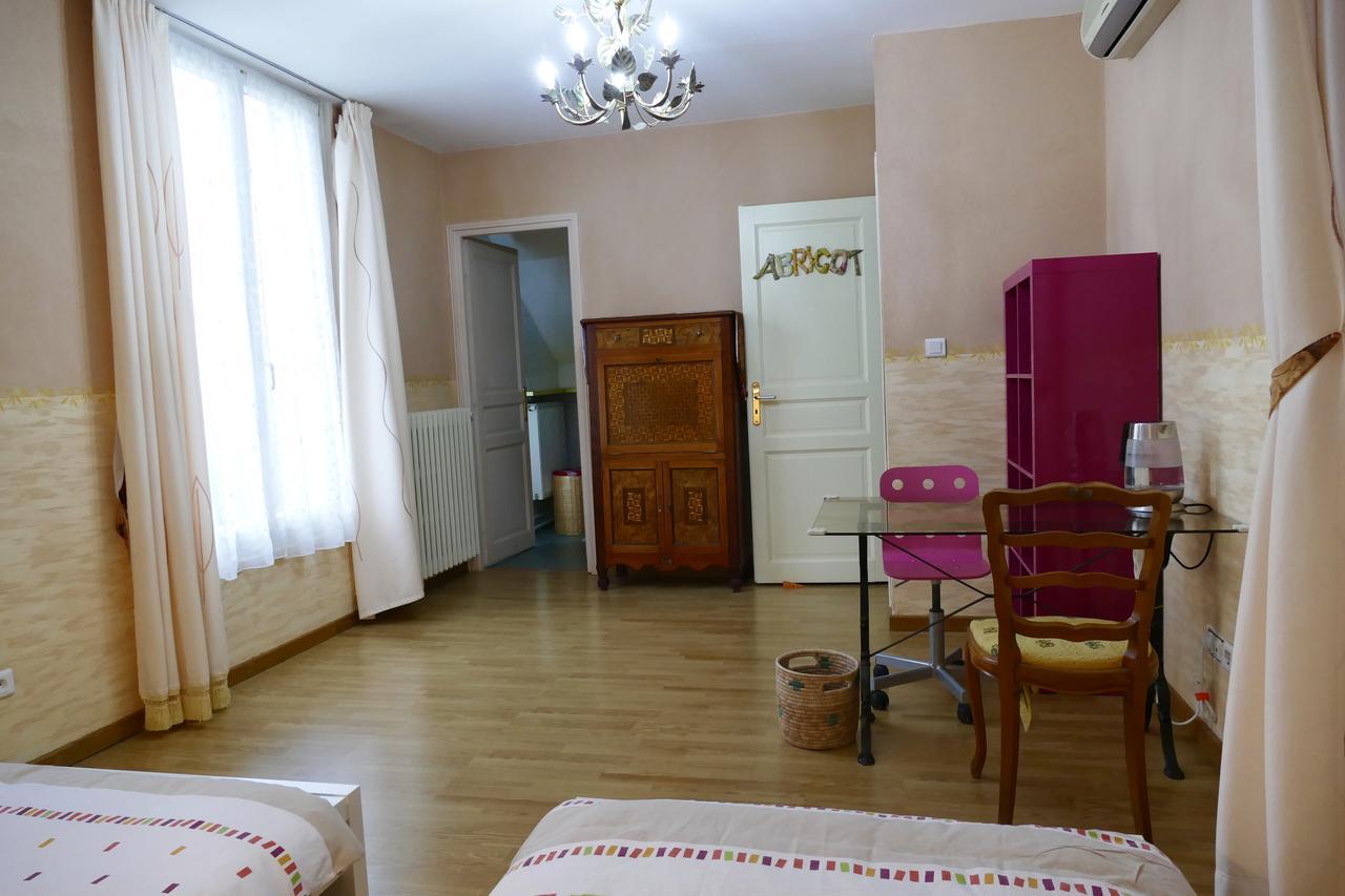فونْتُنايْ سو بوا Chalet De Paris المظهر الخارجي الصورة